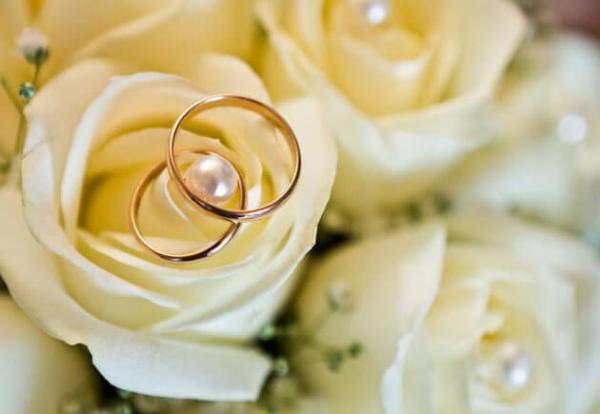 30 лет семье – жемчужная свадьба: символика годовщины, как отмечать, что дарить 